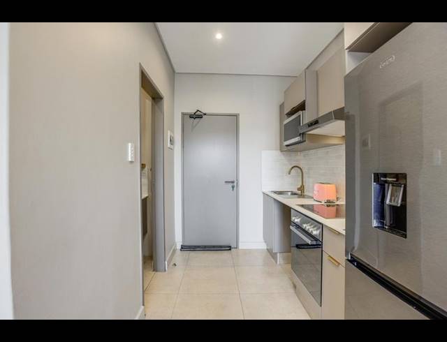 1 BEDROOM APARTMENT FOR SALE IN SANDTON CBD